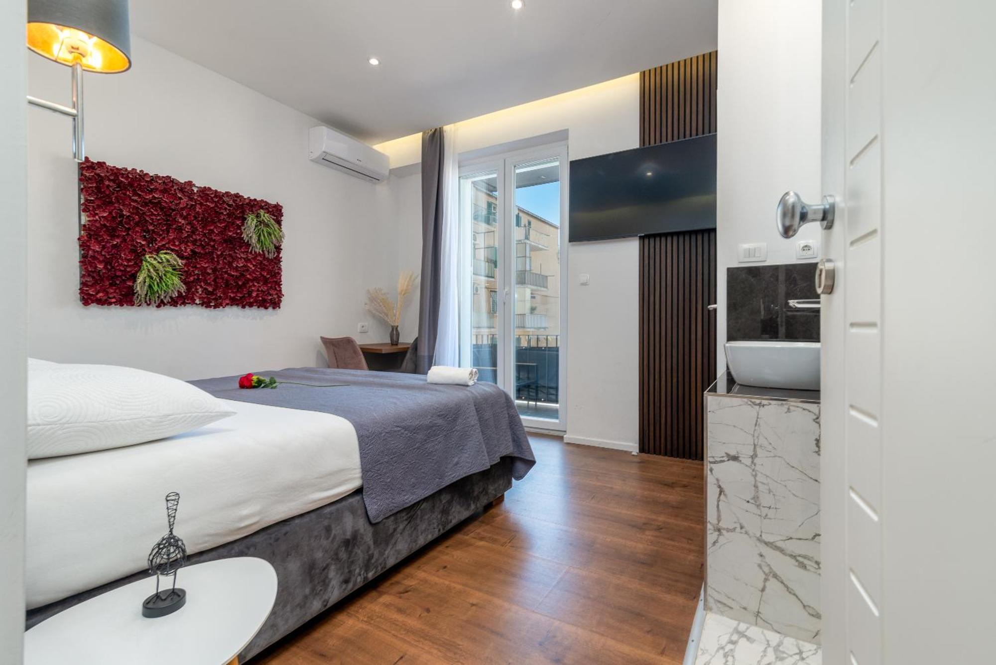 Antares Luxury Rooms 1 Split Dış mekan fotoğraf